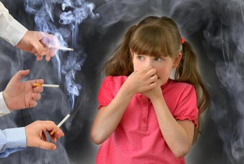 بقایای سیگار روی سطوح خانه به سلامت کودکان لطمه می زند