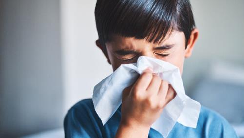 تفاوت های علائم بیماری آنفلوآنزا با کرونا