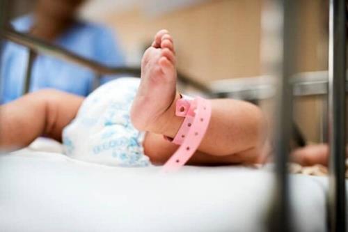 ضرورت مقابله با تخلفات سزارین های تقویمی