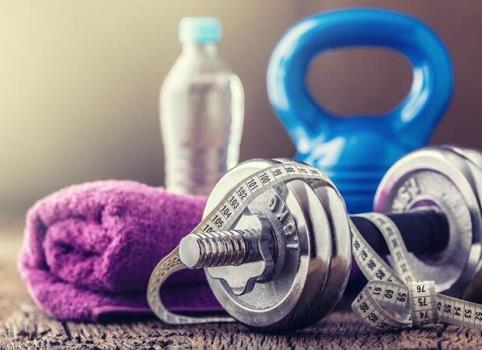 تمرینات سخت ورزشی می تواند موجب ایجاد گرگرفتگی شود