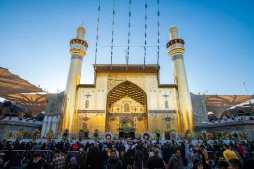 رونمایی از ایوان طلای نجف به مناسبت ولادت امیرالمومنین (ع)