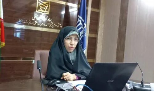 کسری منابع دلیل بدهی بیمه ها به مراکز درمانی انحصار دارویی حقیقت ندارد