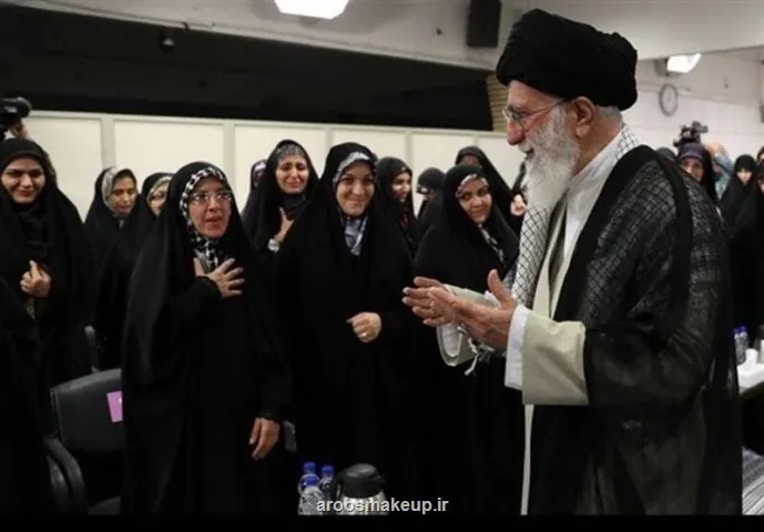 آخرین افطار شاعرانه در محضر رهبر شهید انقلاب خاطره ای که با خبر شهادت به بغض تبدیل شد